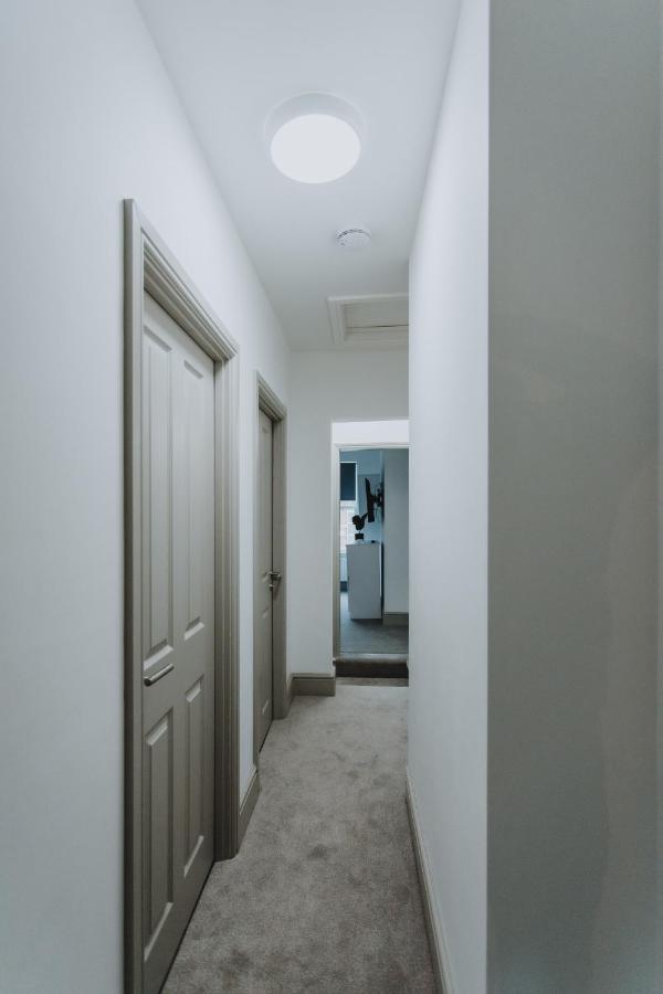 Townhouse House Ideal Contractors In رُغْبي المظهر الخارجي الصورة